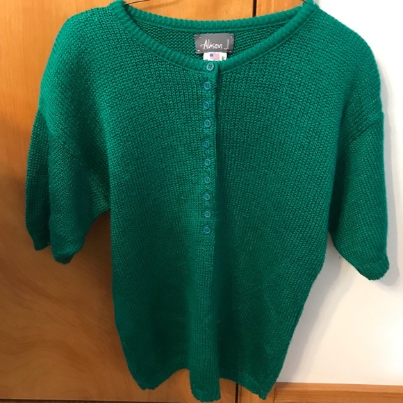 Alison J. Sweaters - Very nice green Sweater. Size M. Like new